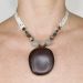 Les bijoux Jacaranda en graines naturelles : Collier modÃ¨le ENTADA MITSI 1